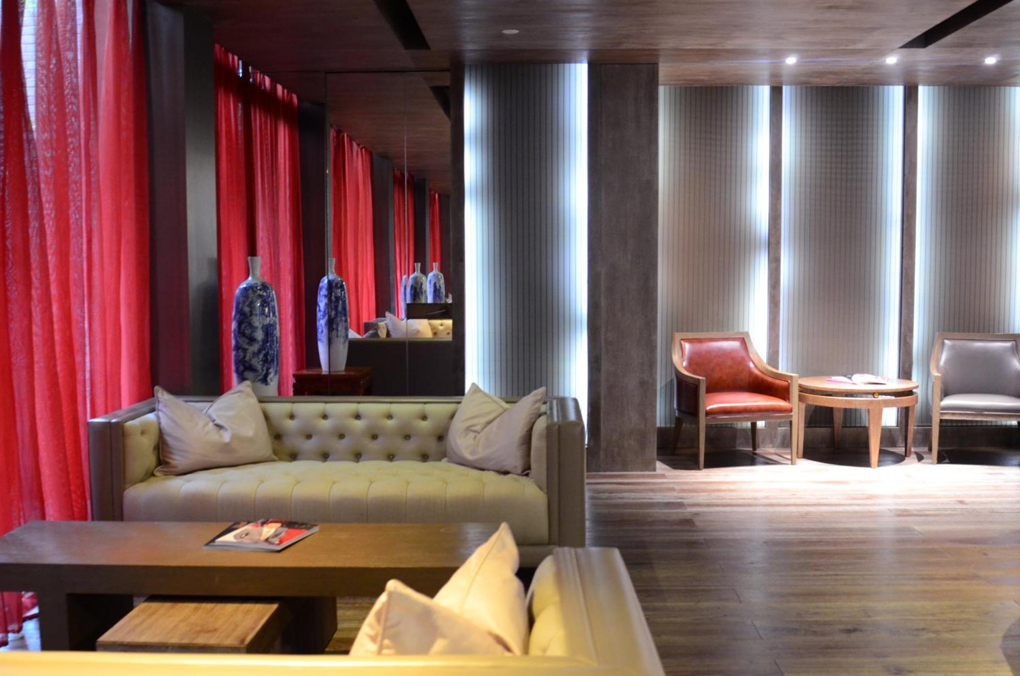 Guanyin Yiyuntai Hotel Чънду Екстериор снимка