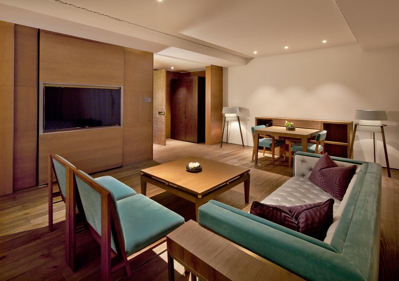 Guanyin Yiyuntai Hotel Чънду Екстериор снимка
